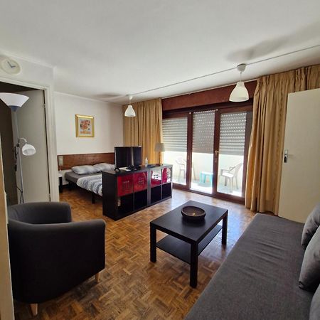 Vaste Studio 10 Min Orly 20 Min Paris By Rer B Масси Экстерьер фото